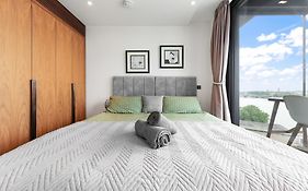 River Panorama Central London 2 Bedroom New Development